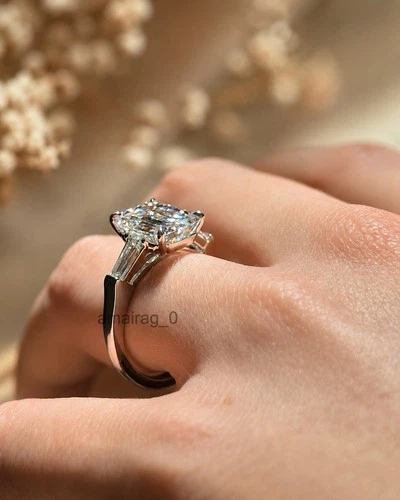 white diamond ring 1