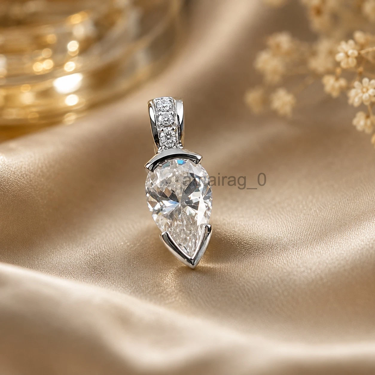 3 Ct White Pendant Pear Shape (3)