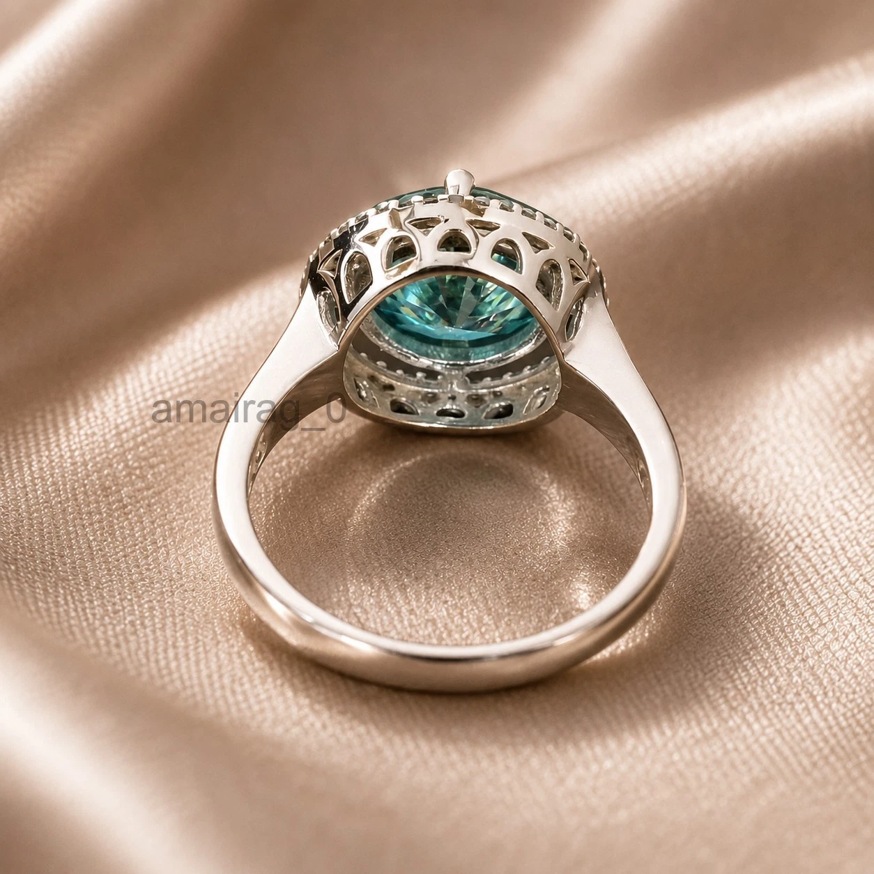 3.90 Carat Blue ring (5)