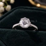 4.50 Ct White Diamond Ring (2)