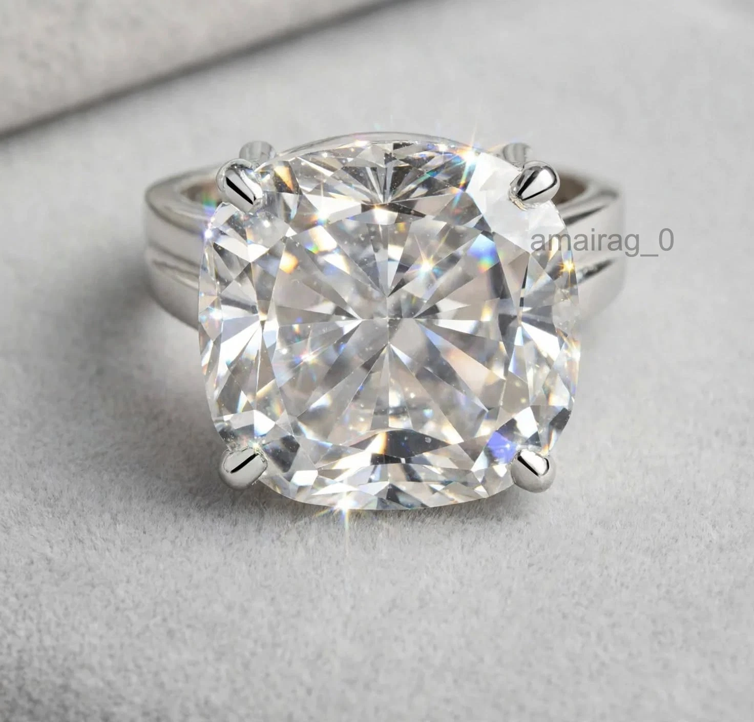 5 Ct Off White Diamond Ring