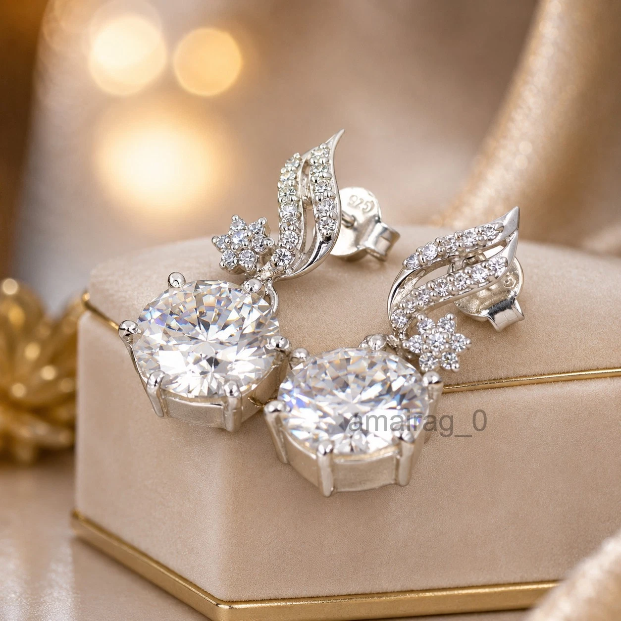 5 Ct White Diamond Earrings (1)
