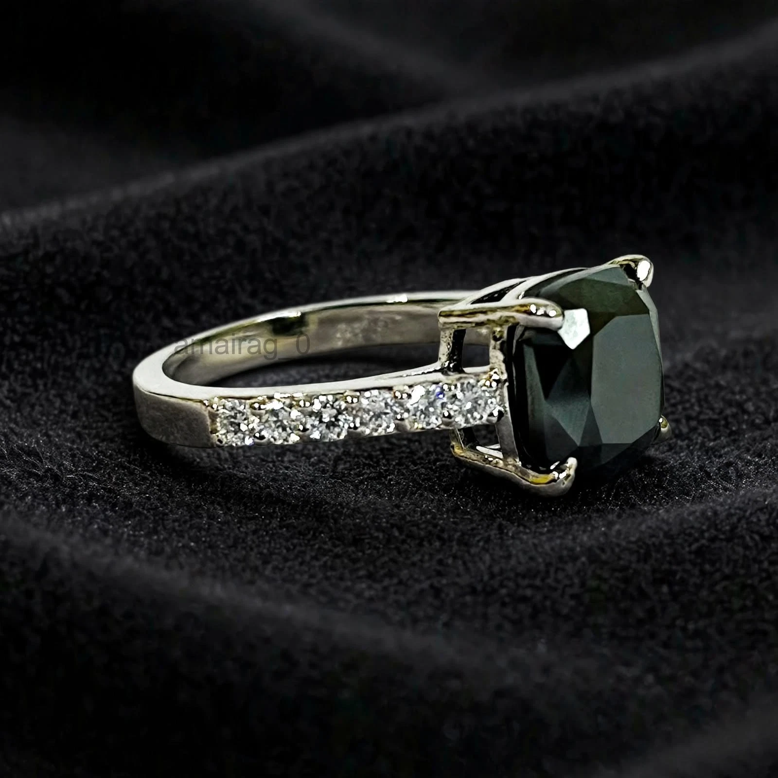 5.50 Ct Black Diamond Ring 4 5.50 Ct Black Diamond Ring 4