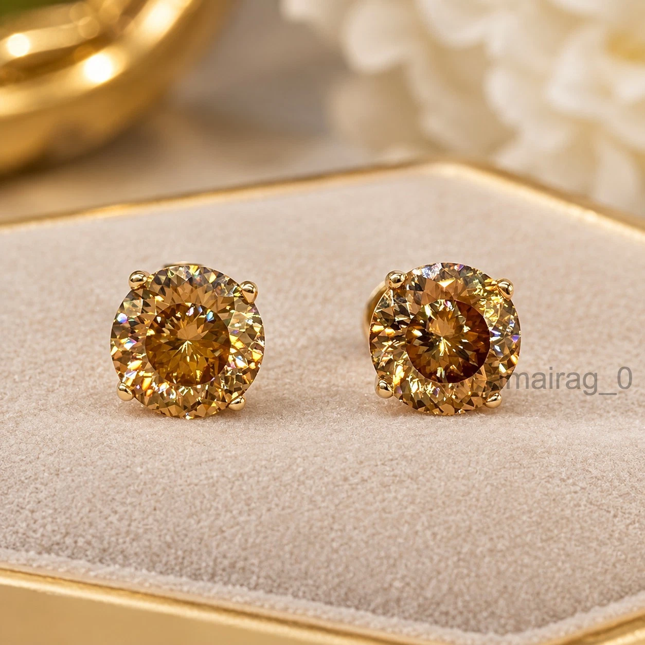 Champagne Diamond Stud 5 Ct Yellow (2)