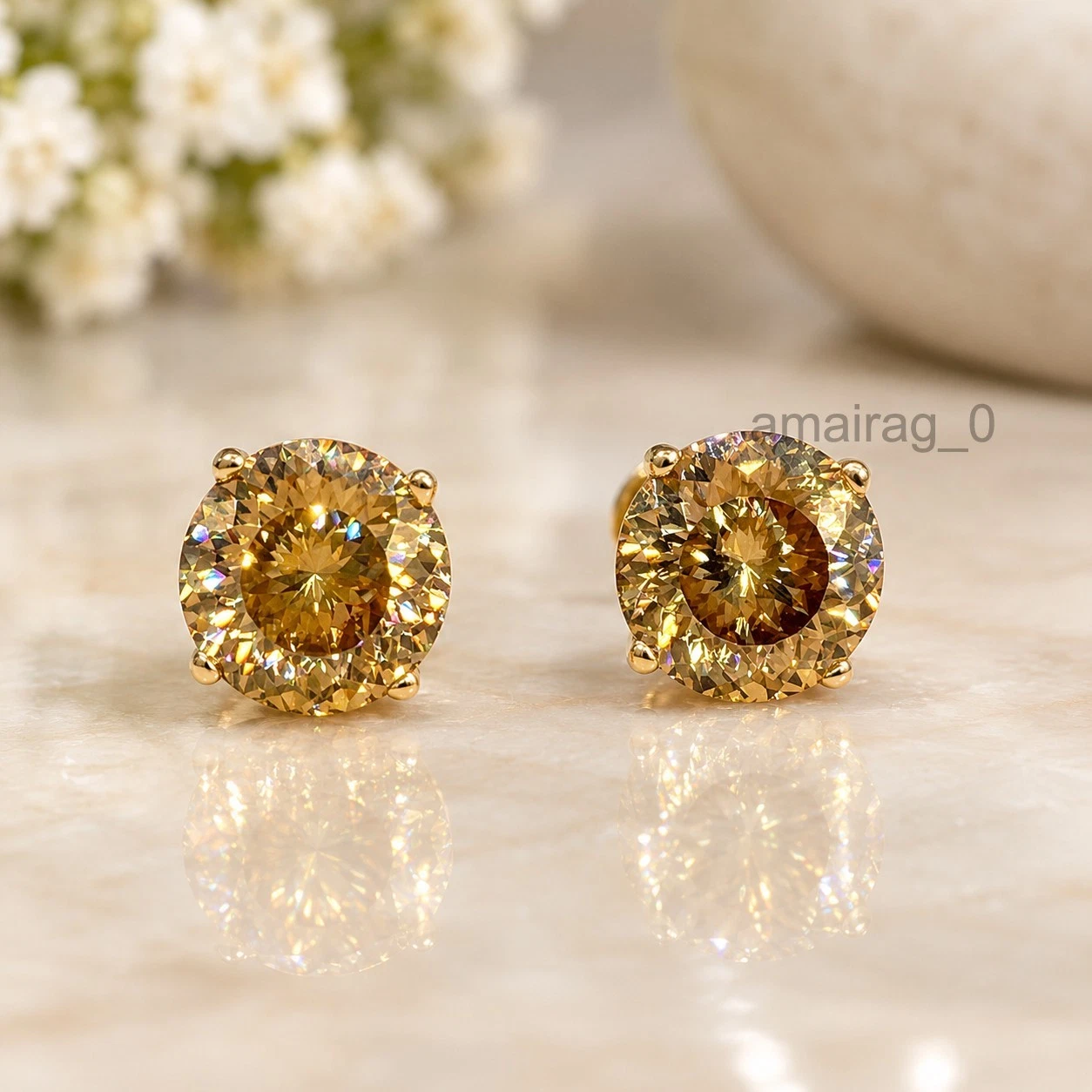 Champagne Diamond Stud 5 Ct Yellow (3)