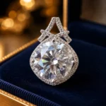 Diamond Pendant 10 Carat 3