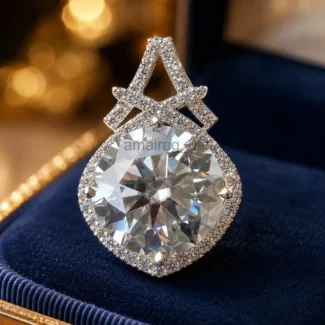 Diamond Pendant 10 Carat