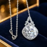Diamond Pendant 10 Carat 4